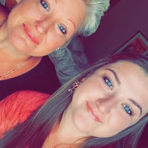 Meet your Posher, Serena